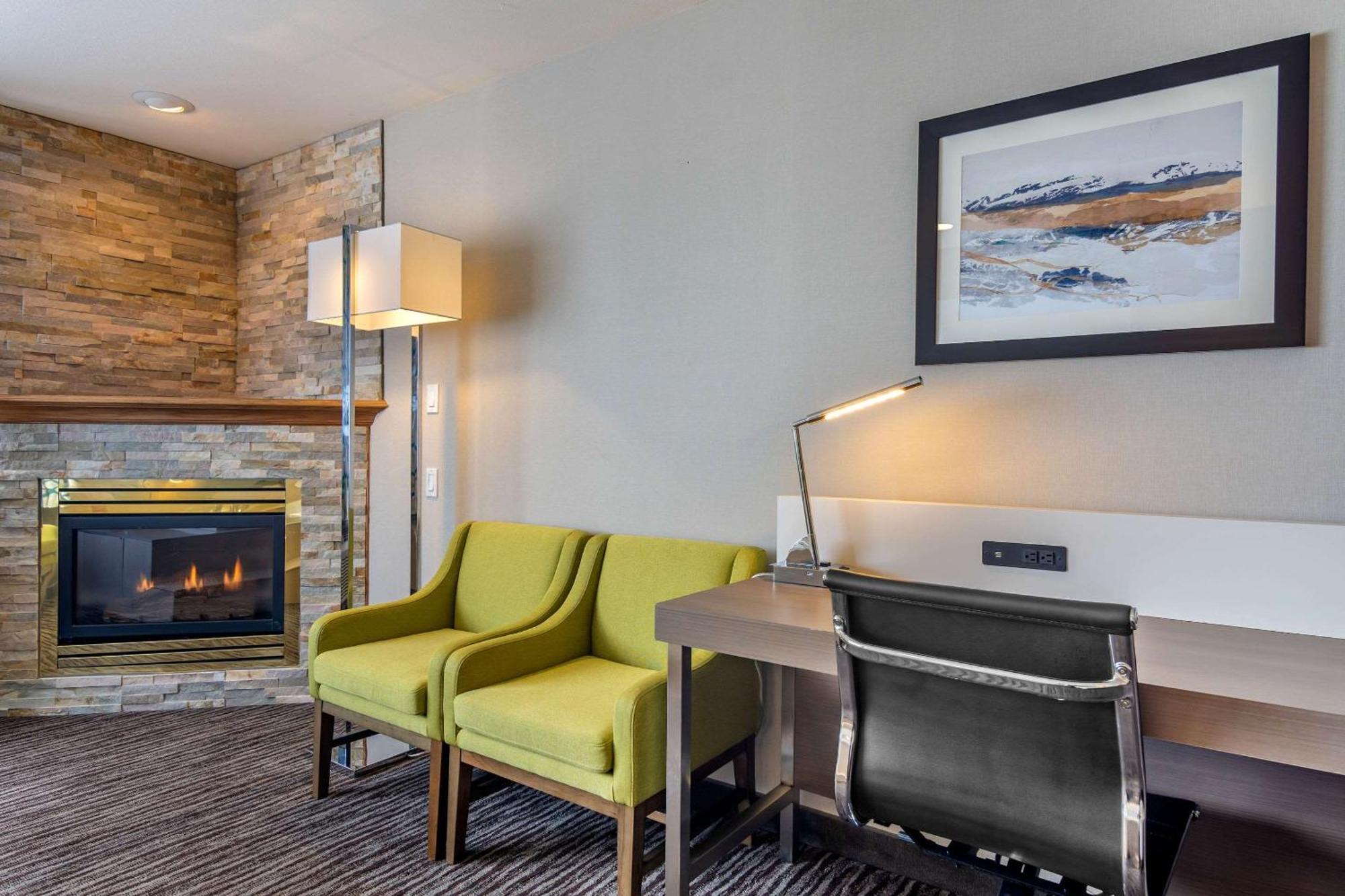 Quality Inn Камлупс Экстерьер фото